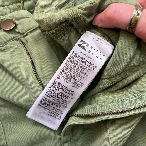 Billabong Green Cargo Pants - Picture 6 of 7